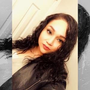 Meet your Posher, Blanca